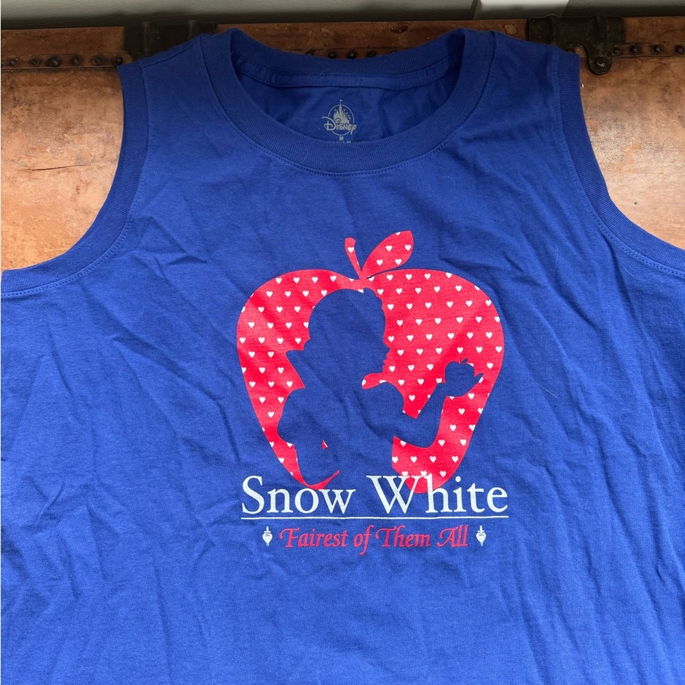 $5 Bundled Women’s Disney, Snow White sleeveless shirt